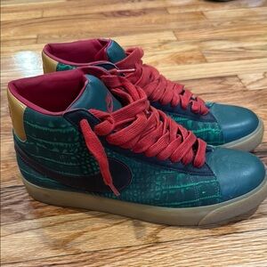 Nike Green and Red High-Top Sneakers Sporty Style